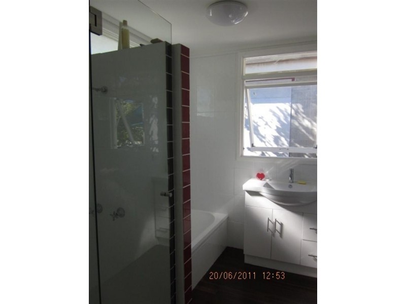 86 Thomas Street, Sherwood QLD 4075