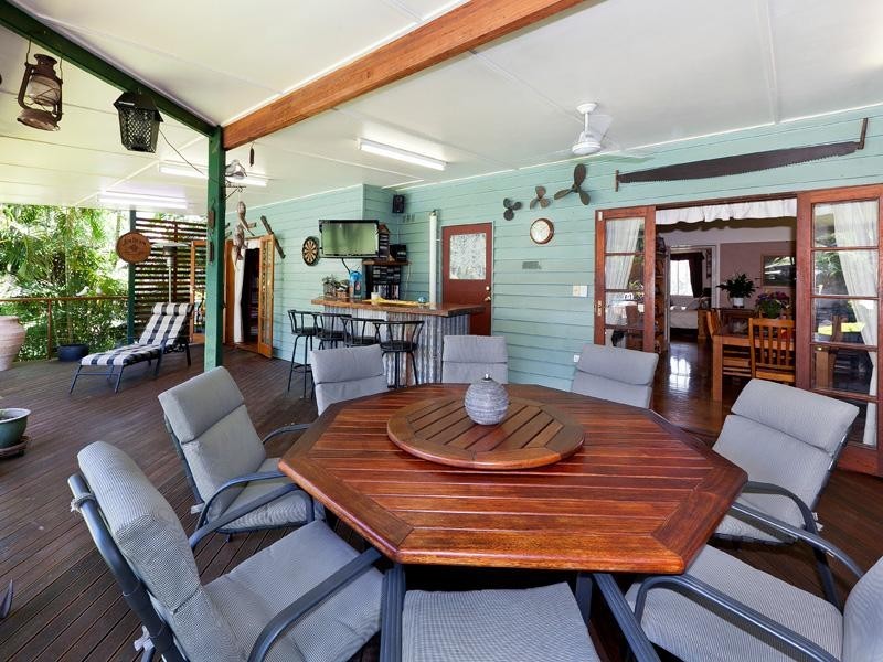 30 Hall Street, Sherwood QLD 4075