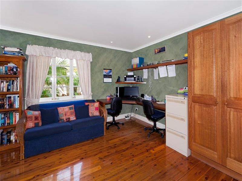 30 Hall Street, Sherwood QLD 4075