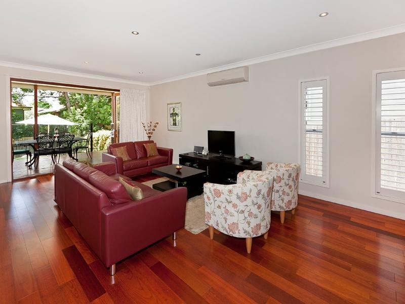 161 Strong Avenue, Graceville QLD 4075