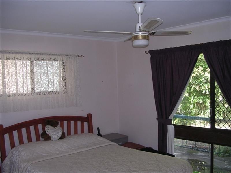 16 Rinora Street, Corinda QLD 4075