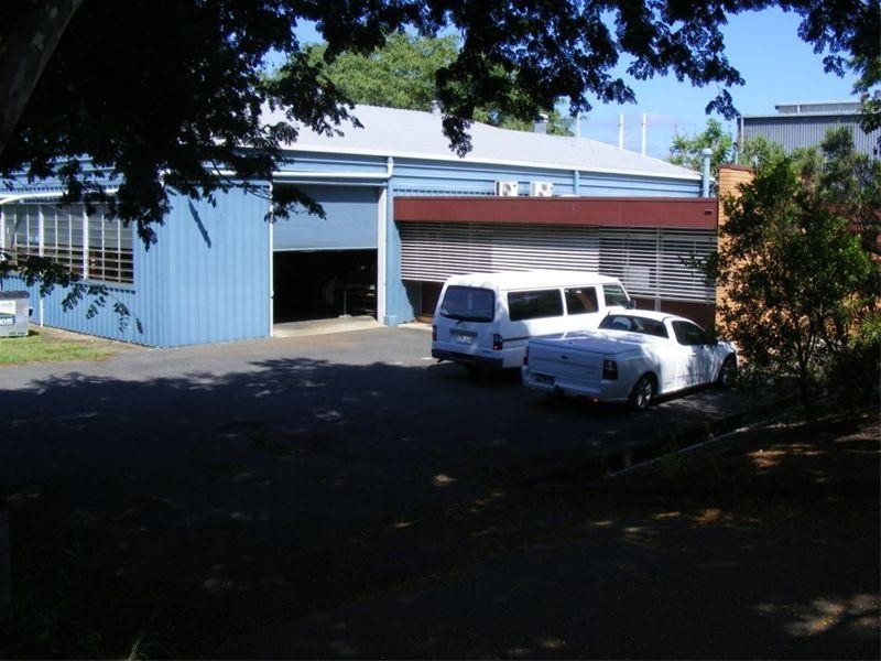 512 Seventeen Mile Rocks Road, Seventeen Mile Rocks QLD 4073