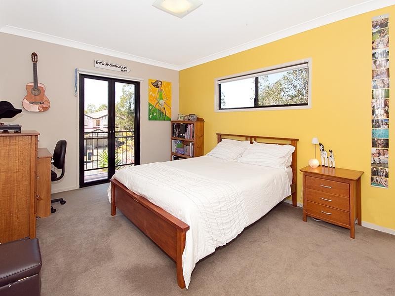 3 Elizabeth Street, Sherwood QLD 4075