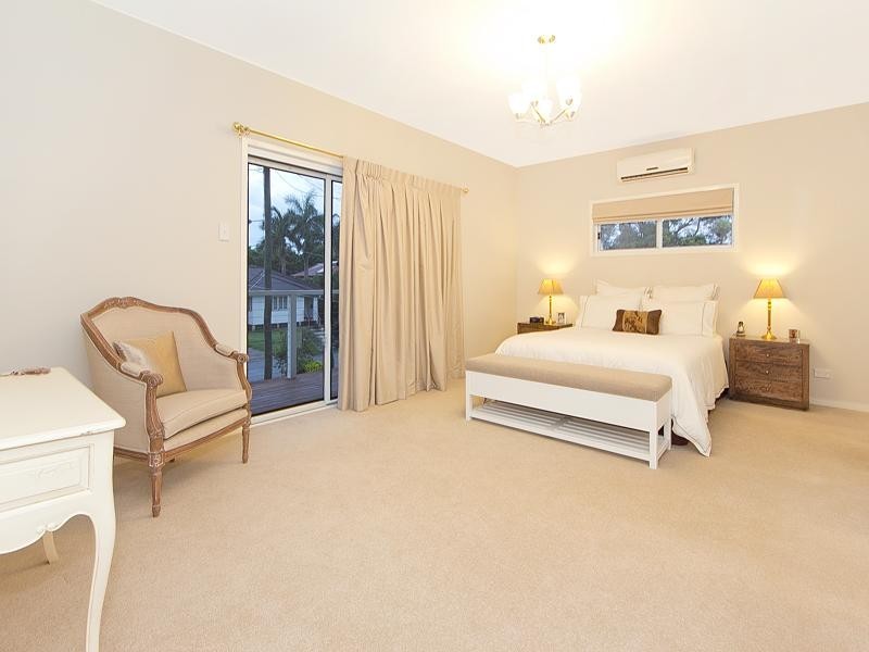 7 Fraser Street, Graceville QLD 4075