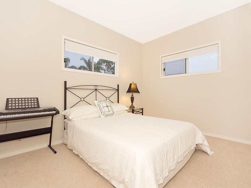 7 Fraser Street, Graceville QLD 4075