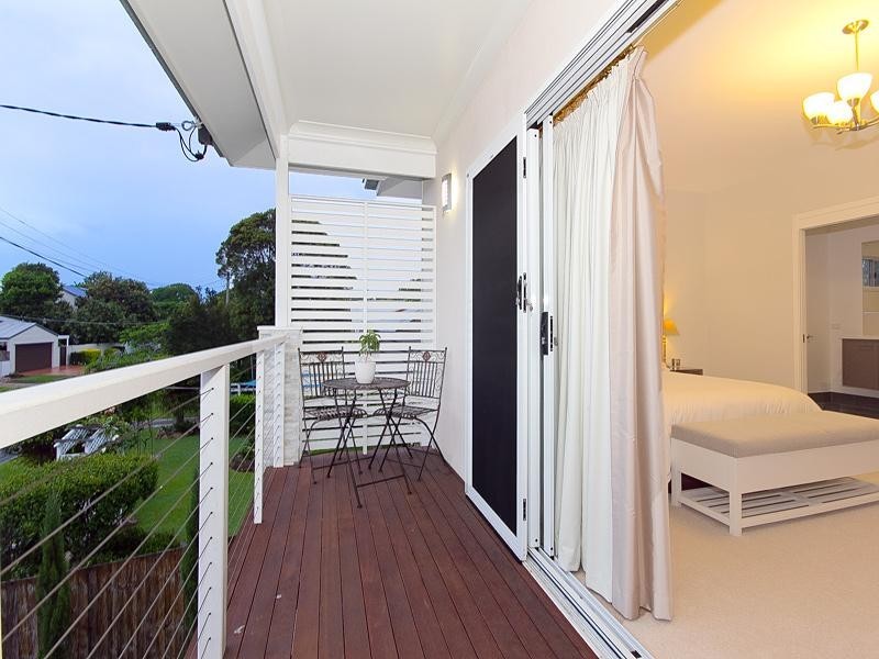 7 Fraser Street, Graceville QLD 4075