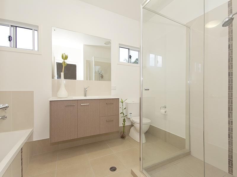 7 Fraser Street, Graceville QLD 4075