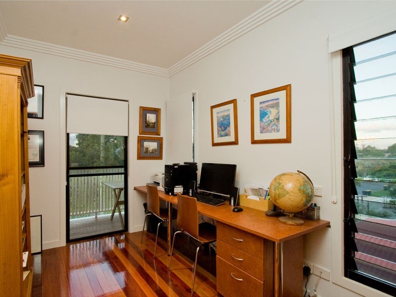 119A Central Avenue, Sherwood QLD 4075