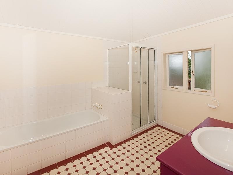 159 Honour Avenue, Chelmer QLD 4068