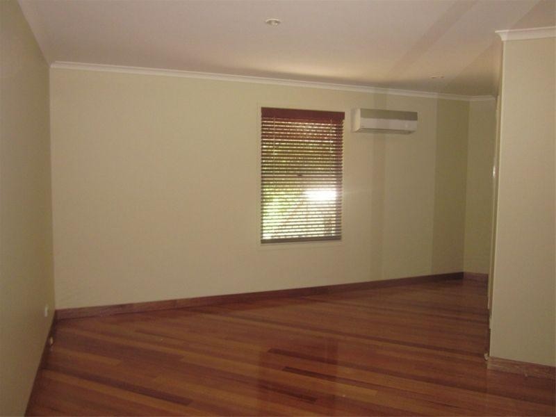 34 Hall Street, Sherwood QLD 4075