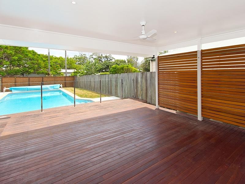 94 Long Street West, Graceville QLD 4075