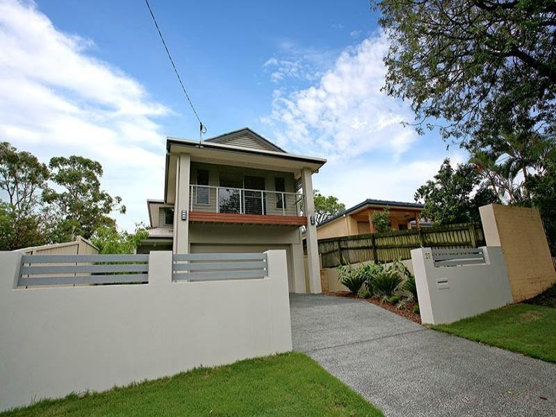 27 Walker Street, Corinda QLD 4075