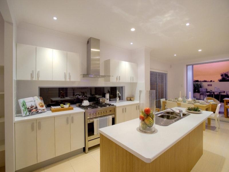 41 Camelot Street, Tennyson QLD 4105