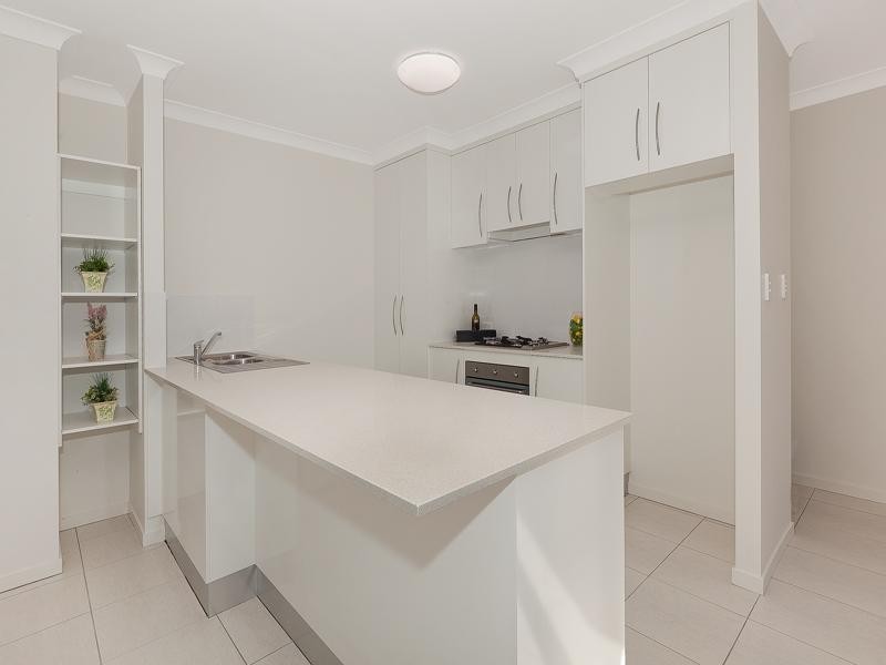 32 Sandi Street, Oxley QLD 4075