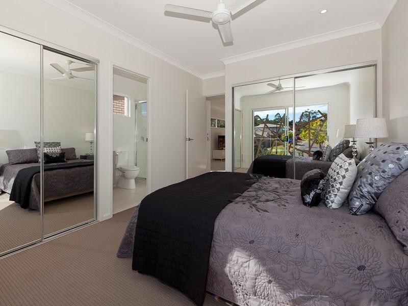 32 Sandi Street, Oxley QLD 4075