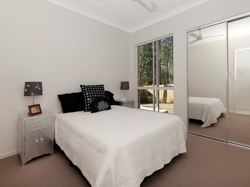 32 Sandi Street, Oxley QLD 4075