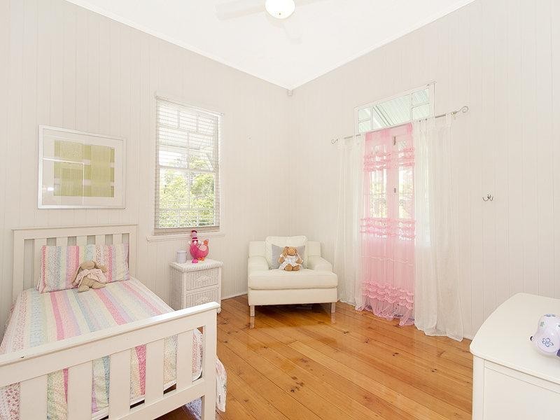 52 Ferry Street, Sherwood QLD 4075