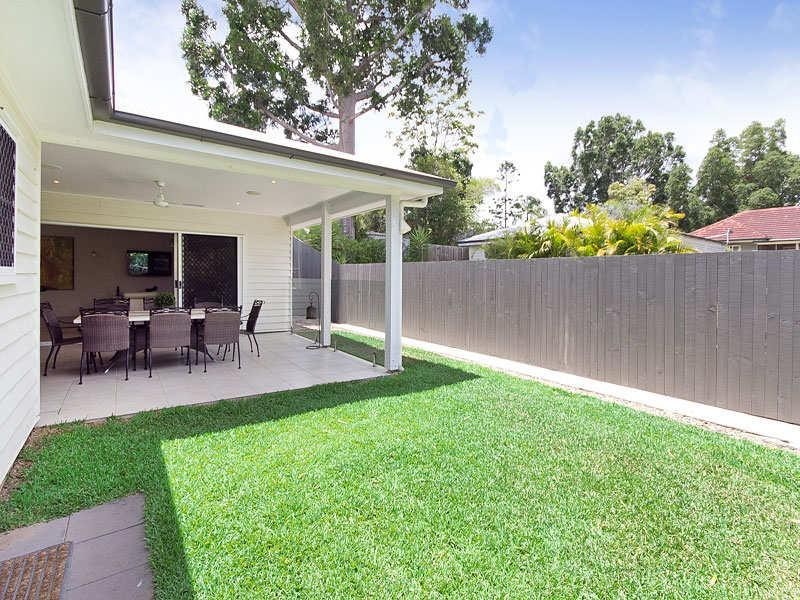 52 Ferry Street, Sherwood QLD 4075