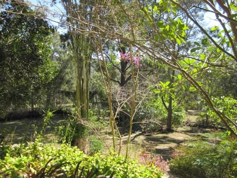 81 Seventeen Mile Rocks Road, Oxley QLD 4075