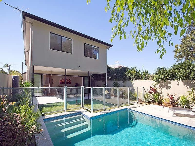 3 Elizabeth Street, Sherwood QLD 4075