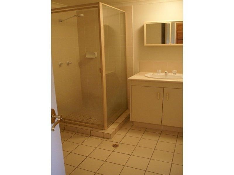 3/27 Hood Street, Sherwood QLD 4075