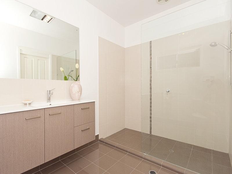 7 Fraser Street, Graceville QLD 4075