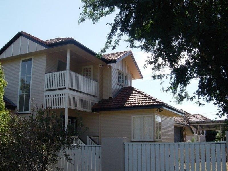 29 Haldane Street, Graceville QLD 4075