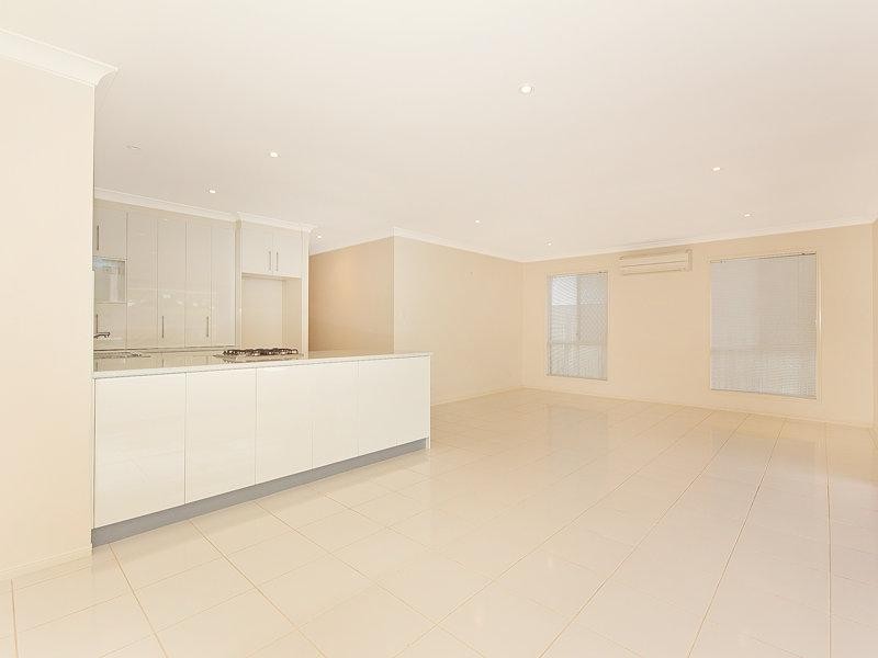 94 Long Street West, Graceville QLD 4075