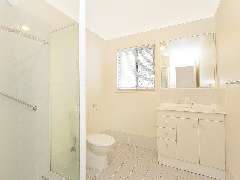 94 Long Street West, Graceville QLD 4075