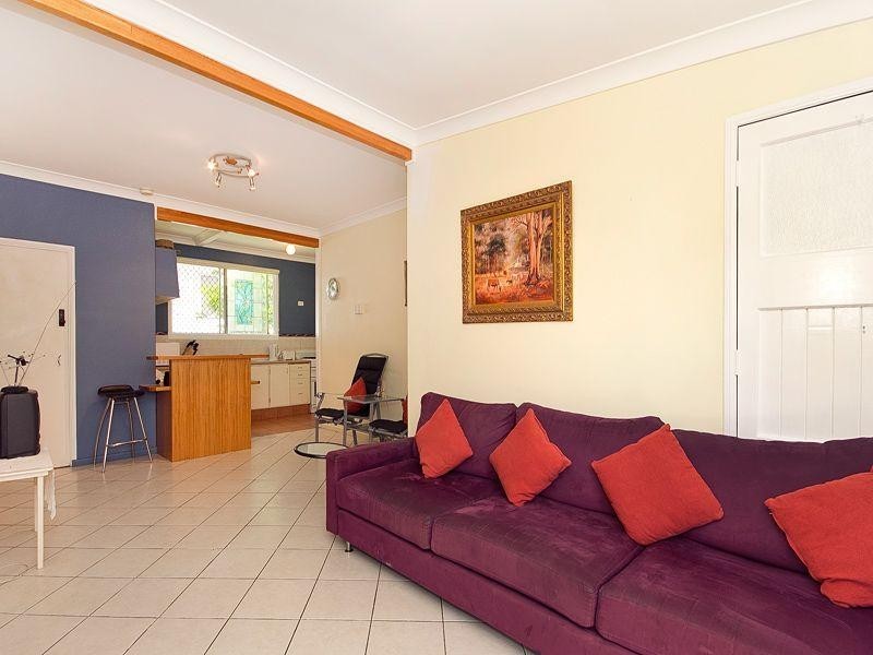 850 Oxley Road, Corinda QLD 4075