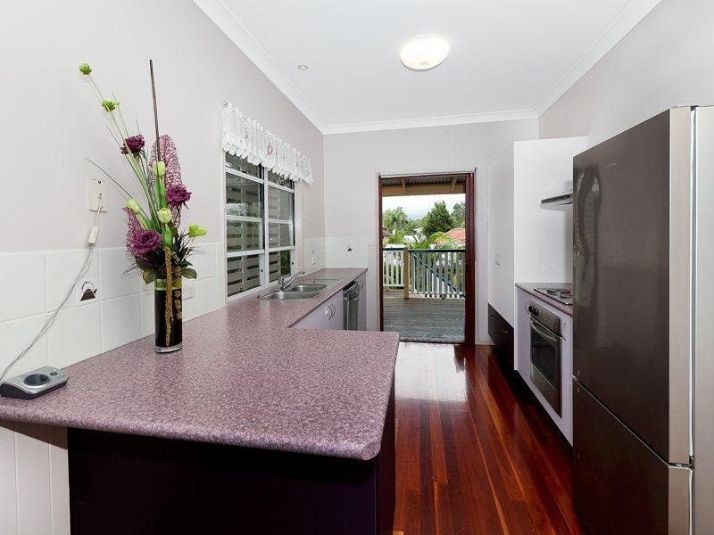 116 Graceville Avenue, Graceville QLD 4075