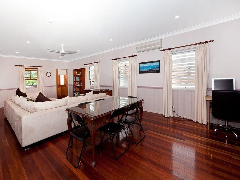 116 Graceville Avenue, Graceville QLD 4075