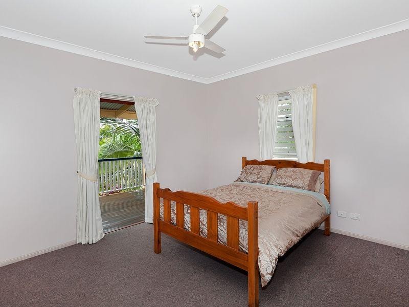 116 Graceville Avenue, Graceville QLD 4075