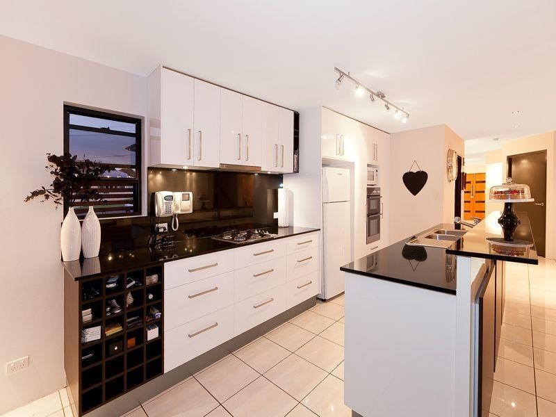 53 Blackheath Road, Oxley QLD 4075