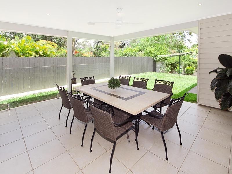 52 Ferry Street, Sherwood QLD 4075