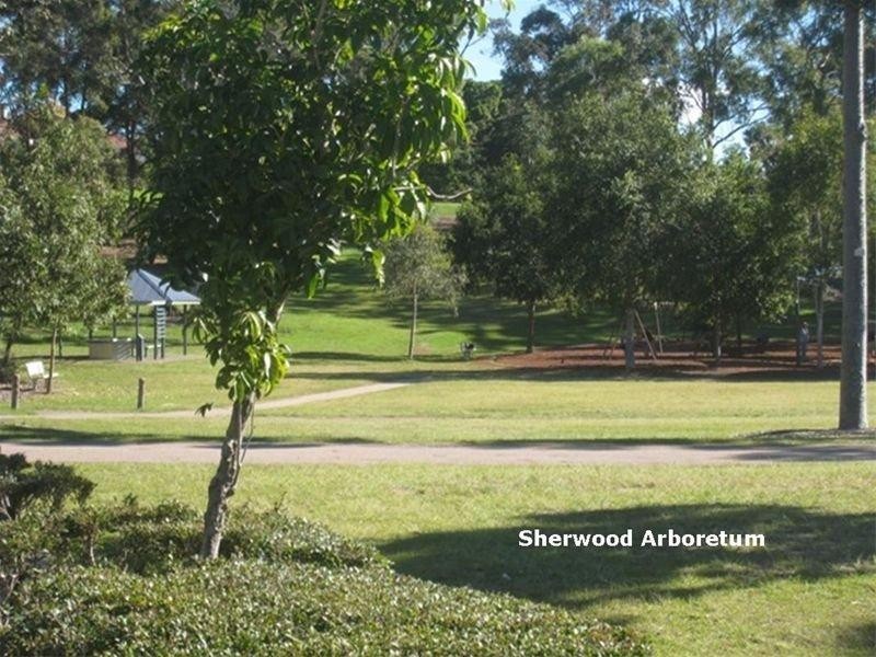 23 Hood Street, Sherwood QLD 4075