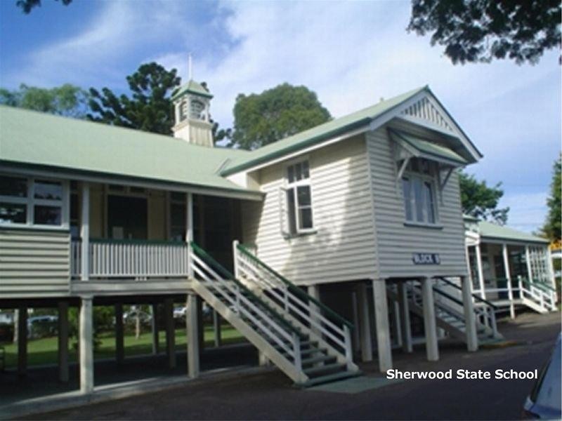 23 Hood Street, Sherwood QLD 4075