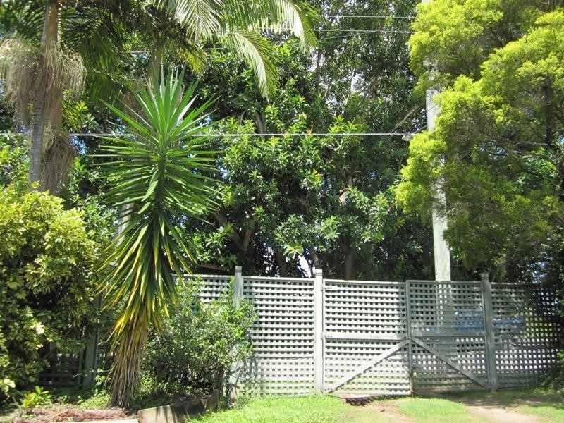 11 King Arthur Terrace, Tennyson QLD 4105