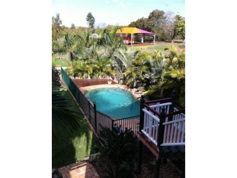 142 Central Avenue, Sherwood QLD 4075