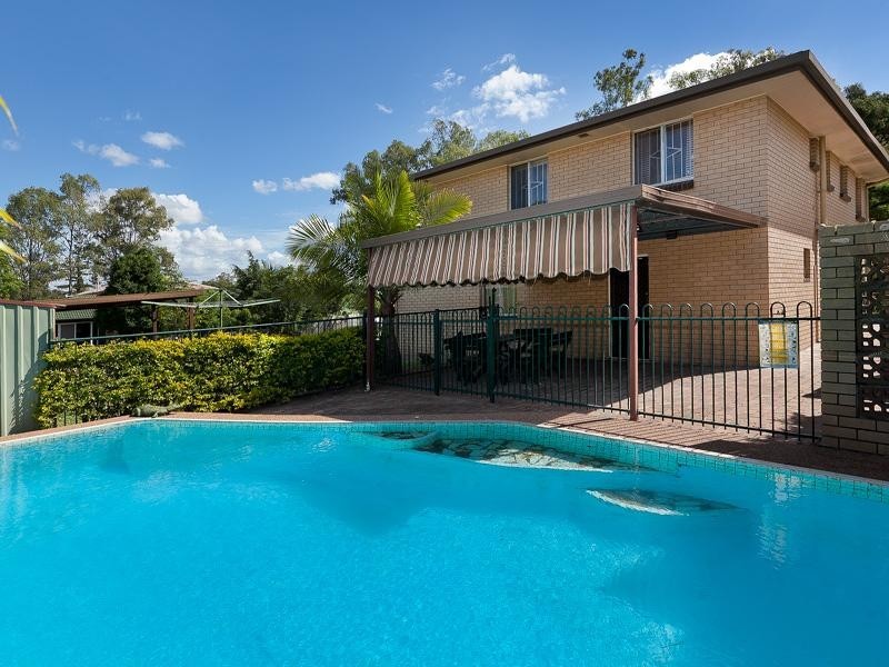 894 Oxley Road, Oxley QLD 4075
