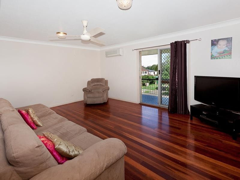 894 Oxley Road, Oxley QLD 4075