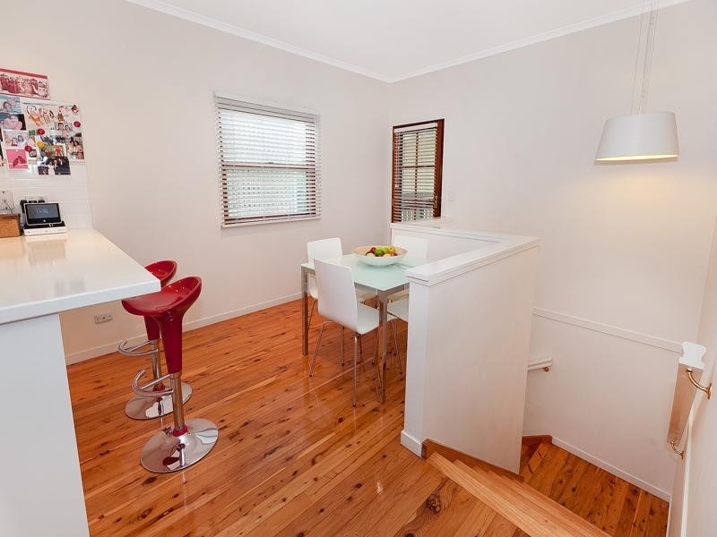 76 Sheffield Street, Oxley QLD 4075