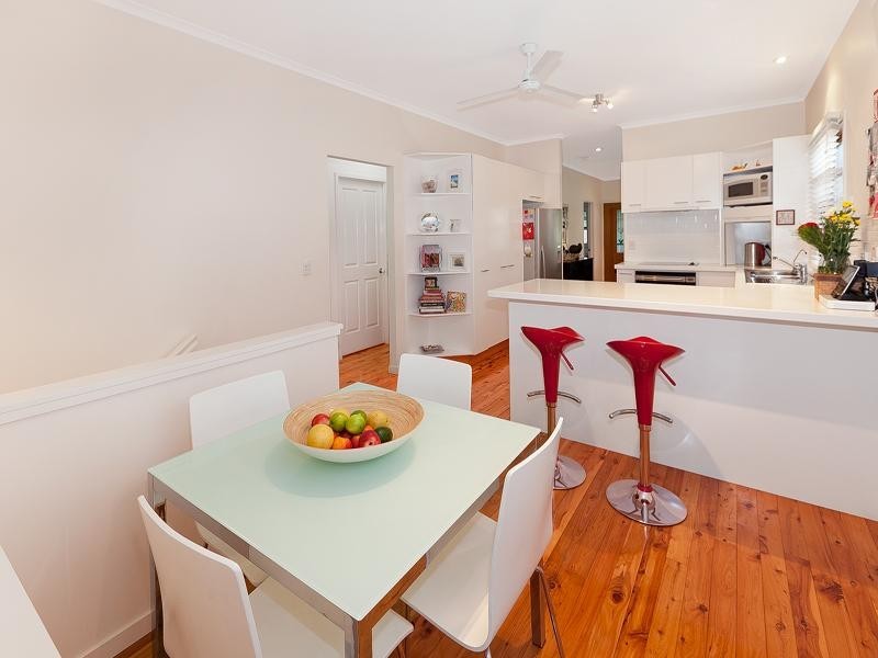 76 Sheffield Street, Oxley QLD 4075