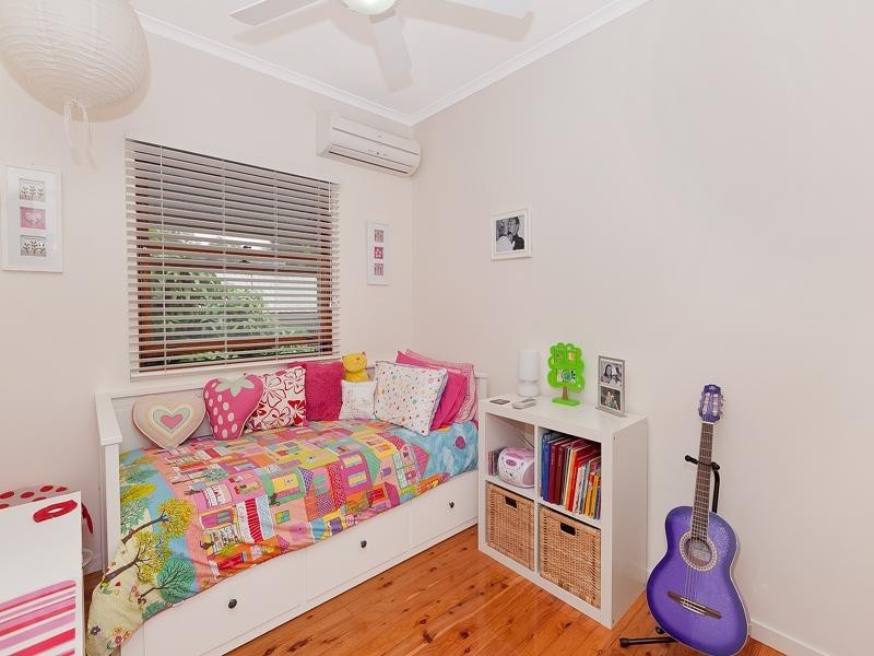 76 Sheffield Street, Oxley QLD 4075