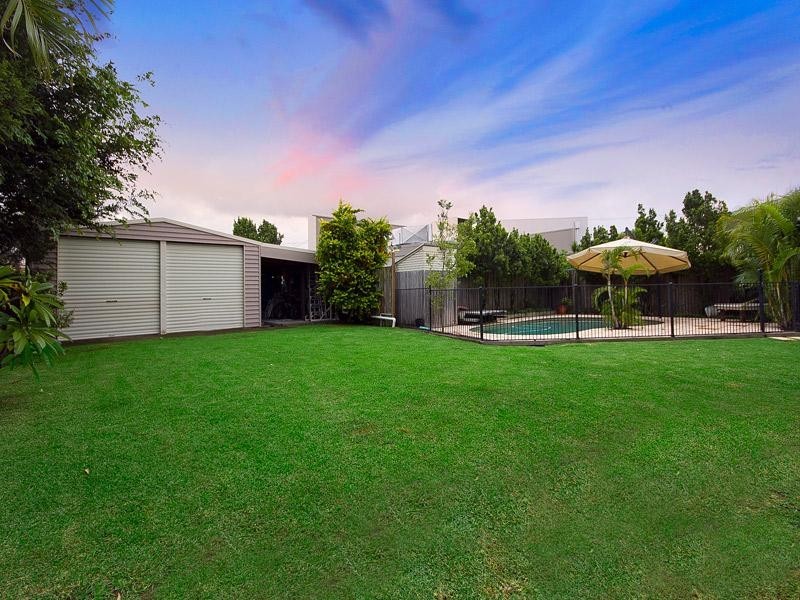 183 Verney Road East, Graceville QLD 4075