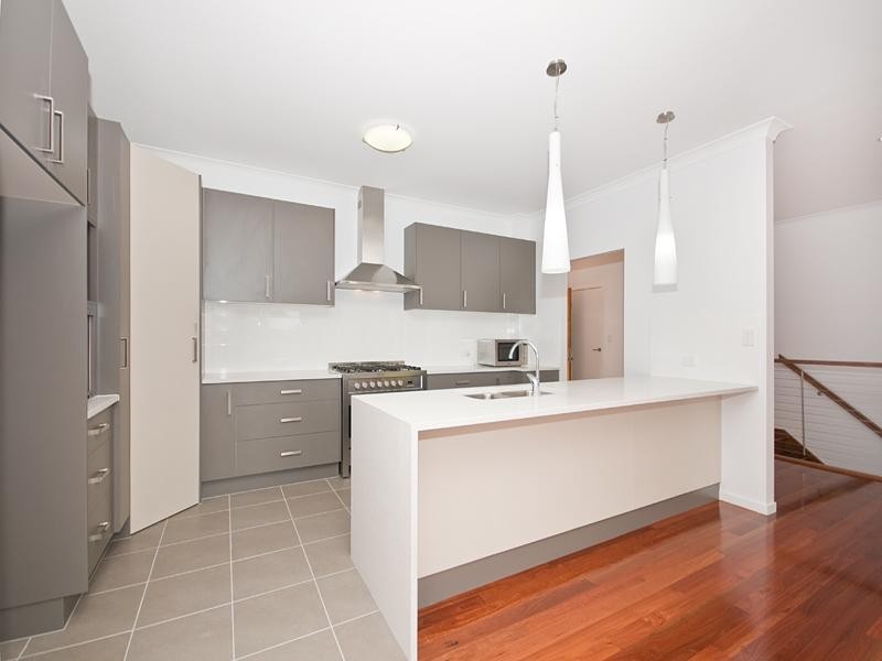 30 Francis Street, Corinda QLD 4075