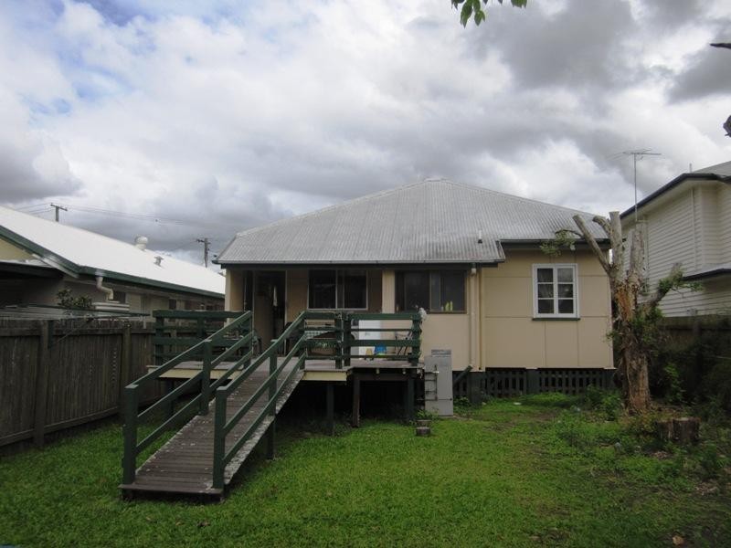 68 Park Terrace, Sherwood QLD 4075