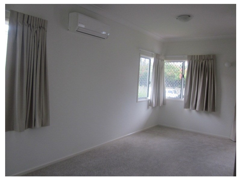 195 Graceville Avenue, Graceville QLD 4075