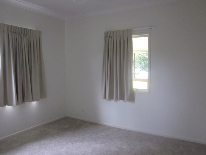 195 Graceville Avenue, Graceville QLD 4075