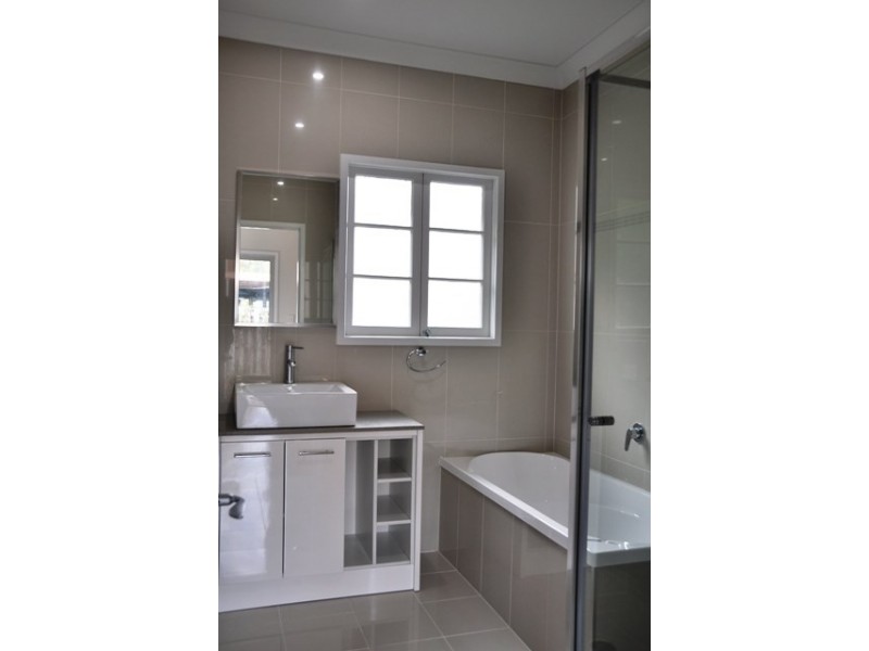 19 Grace Street, Corinda QLD 4075